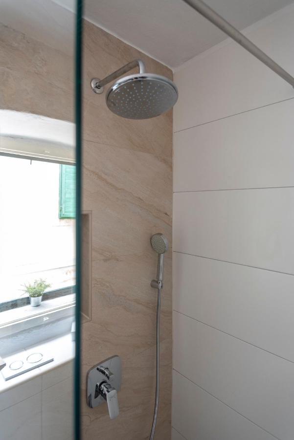 Guesthouse Nina Kastel Novi ภายนอก รูปภาพ