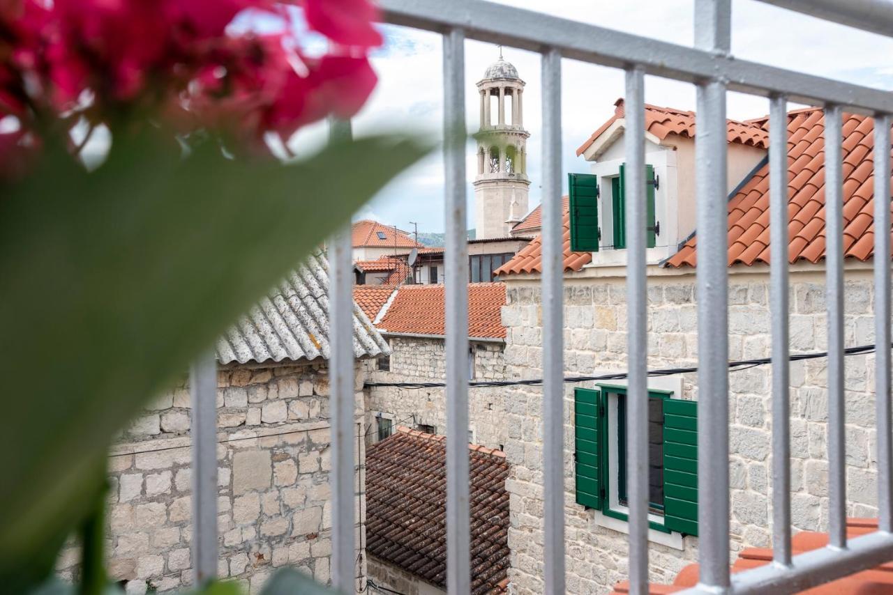 Guesthouse Nina Kastel Novi ภายนอก รูปภาพ